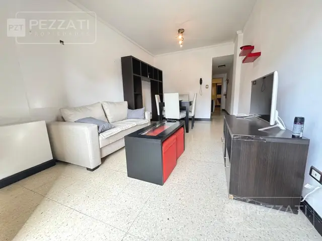 Departamento de 2 ambientes en alquiler en Área Centro