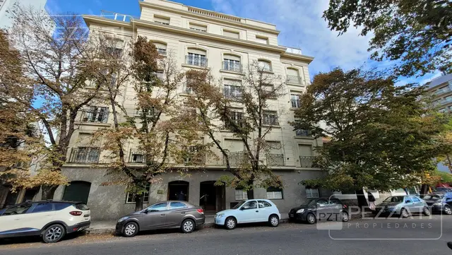 Departamento de 3 ambientes en venta en Centro