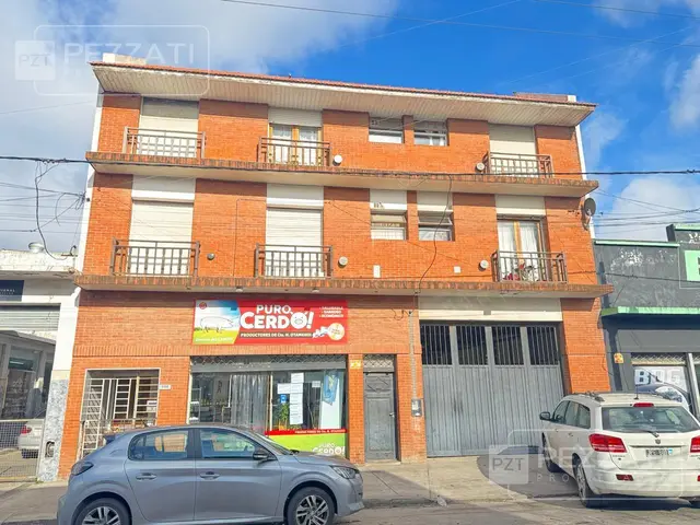 Departamento de 2 ambientes en venta en LAS AVENIDAS