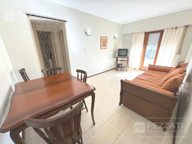 Departamento de 2 ambientes en alquiler en Centro