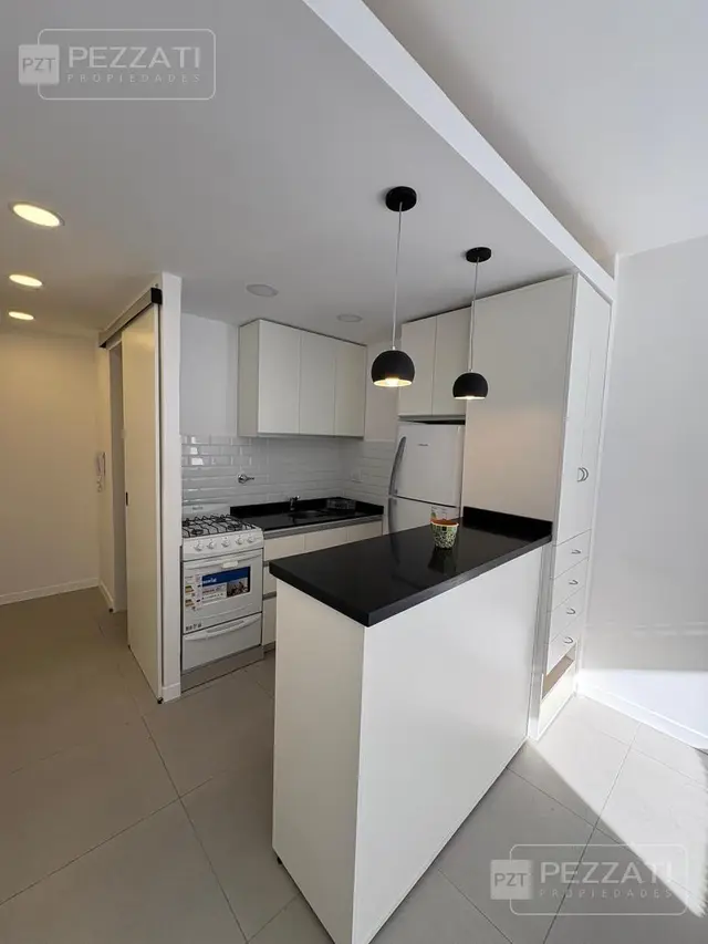 Departamento de 1 ambiente en venta en ESTACION TERMINAL (ALDREY)