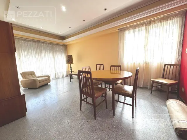 Departamento de 3 ambientes en venta en Centro