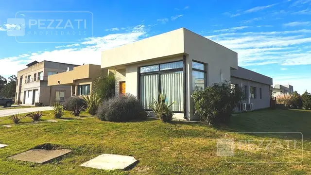 Casa de 3 ambientes en venta en Mar del Plata
