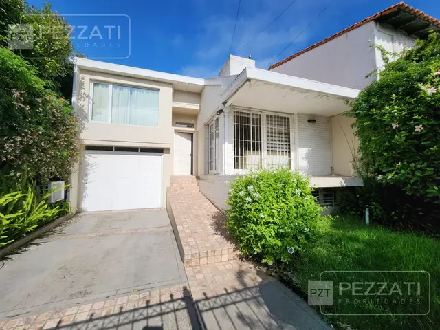 Casa de 4 ambientes en venta en LOMAS DE STELLA MARIS