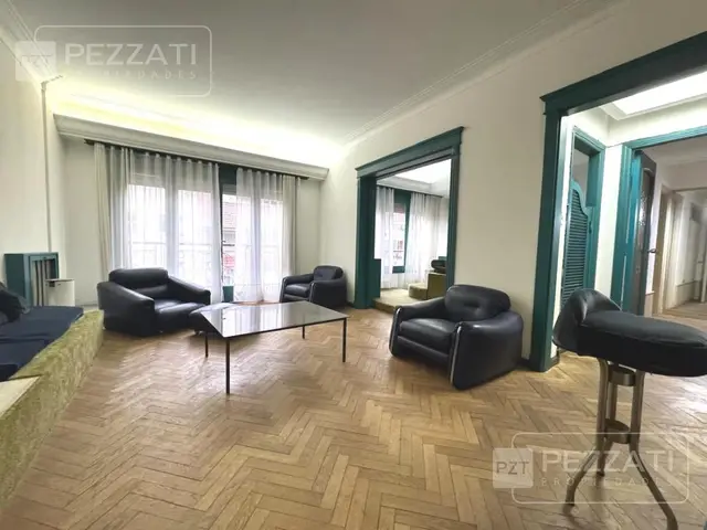 Departamento de 3 ambientes en venta en Área Centro