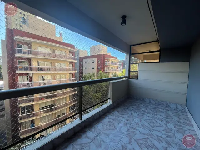 Departamento de 3 ambientes en venta en Centro