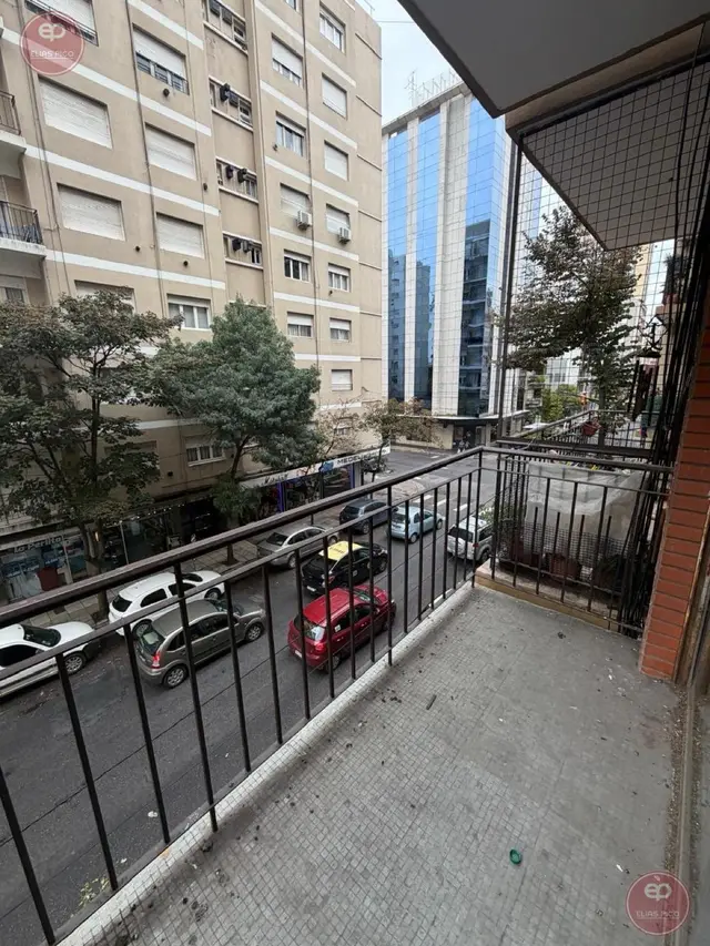 Departamento de 3 ambientes en venta en Centro
