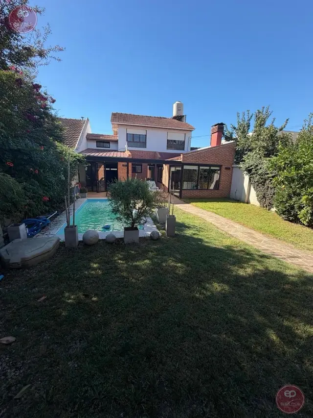 Casa de 5 ambientes en venta en PARQUE LURO