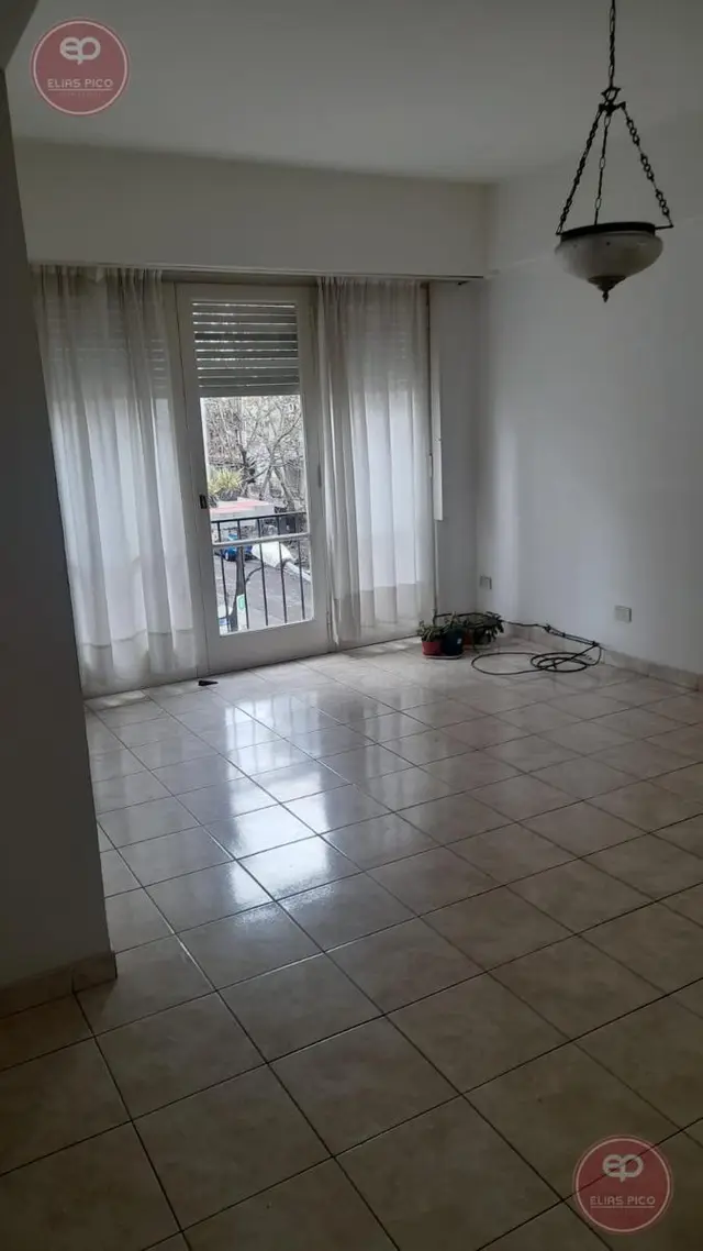 Departamento de 2 ambientes en venta en Centro