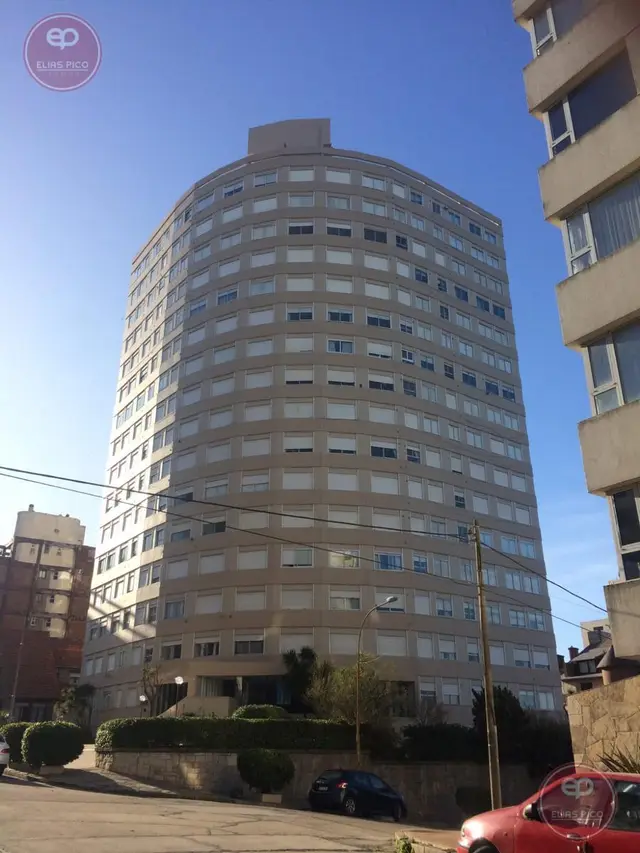 Departamento de 3 ambientes en alquiler temporario en LOMAS DE STELLA MARIS