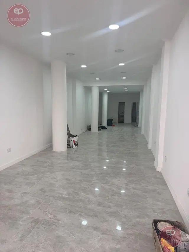 Local en venta en Área Centro
