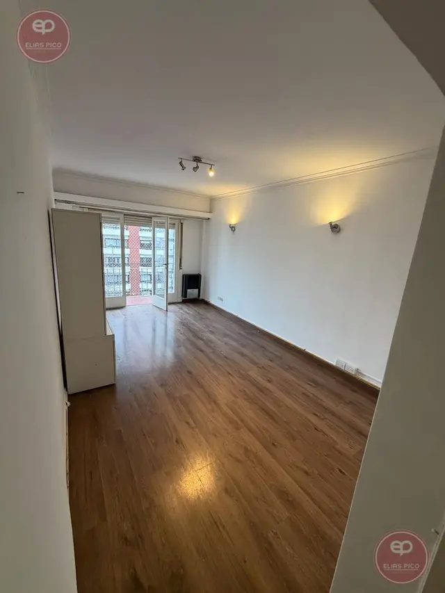 Departamento de 2 ambientes en alquiler en Plaza Mitre