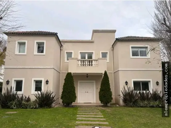 Casa de 3 ambientes en alquiler en NEWBERY JORGE