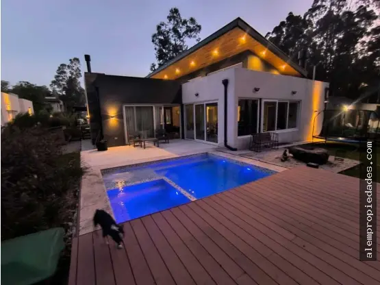 Casa de 3 ambientes en venta en NEWBERY JORGE