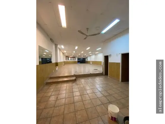 Local de 1 ambiente en venta en Centro