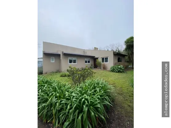 Casa de 5 ambientes en venta en COLINA ALEGRE
