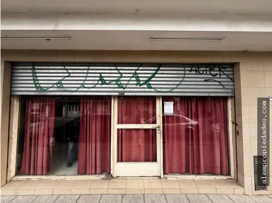 Local de 1 ambiente en venta en Centro