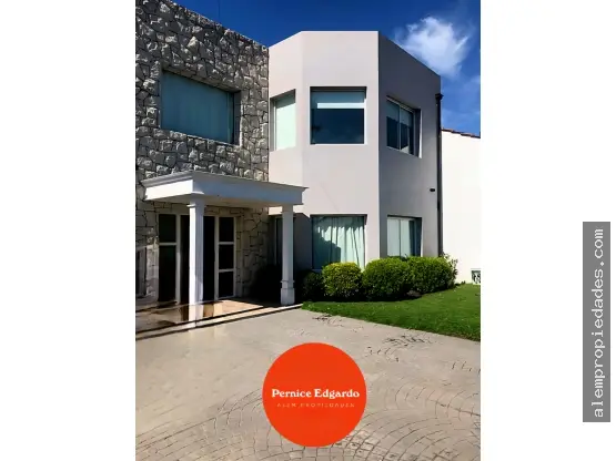 Casa de 3 ambientes en venta en PUNTA MOGOTES