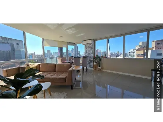 Departamento de 3 ambientes en venta en Centro