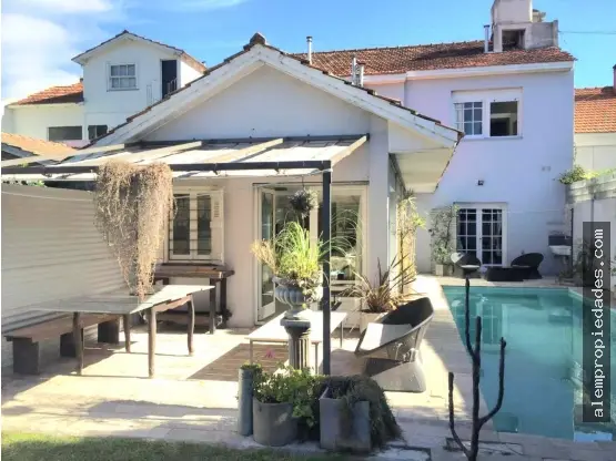 Casa de 1 ambiente en venta en LOS TRONCOS