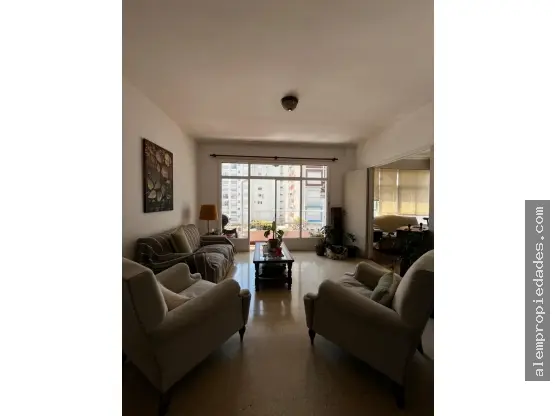 Departamento de 3 ambientes en venta en Centro