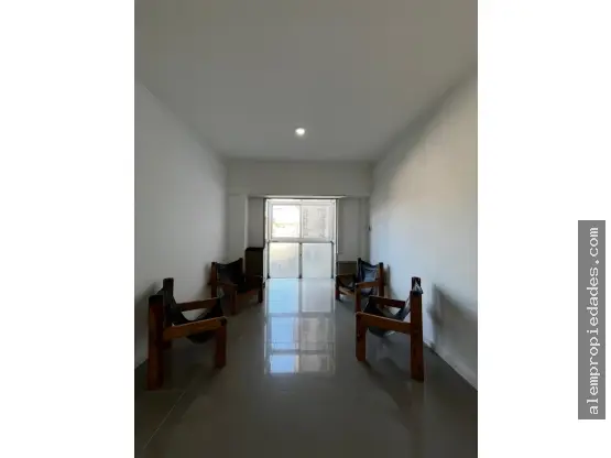 Departamento de 2 ambientes en venta en DEL PUERTO