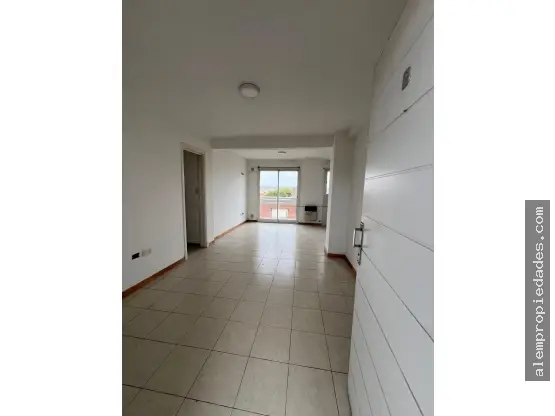 Departamento de 3 ambientes en venta en DEL PUERTO