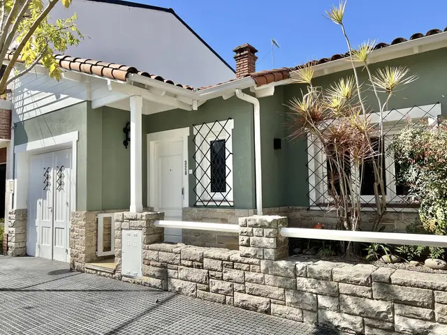 Casa de 4 ambientes en alquiler en Mar del Plata