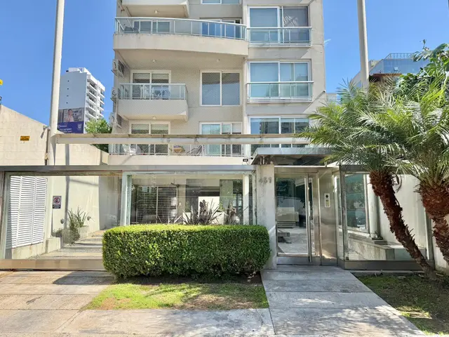 Departamento de 3 ambientes en venta en Puerto