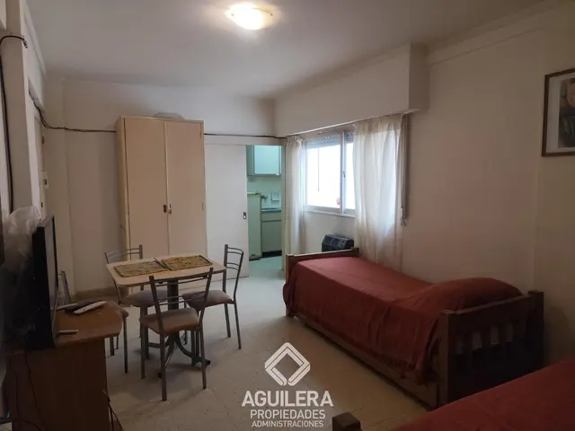 Departamento de 1 ambiente en alquiler en Centro