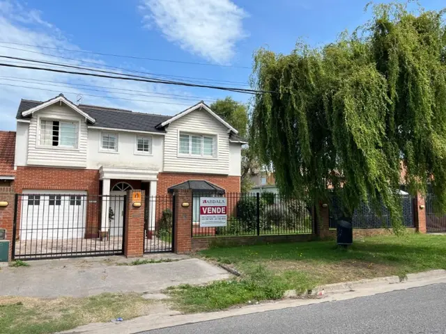 Casa de 4 ambientes en venta en COLINAS DE PERALTA RAMOS