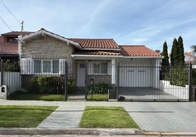 Casa en venta en PUNTA MOGOTES