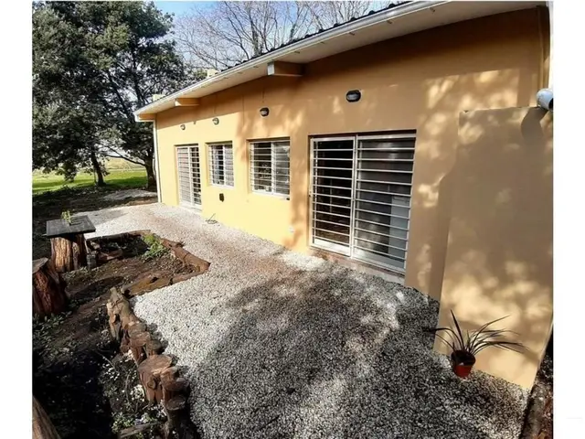 Casa de 3 ambientes en venta en COLINA ALEGRE