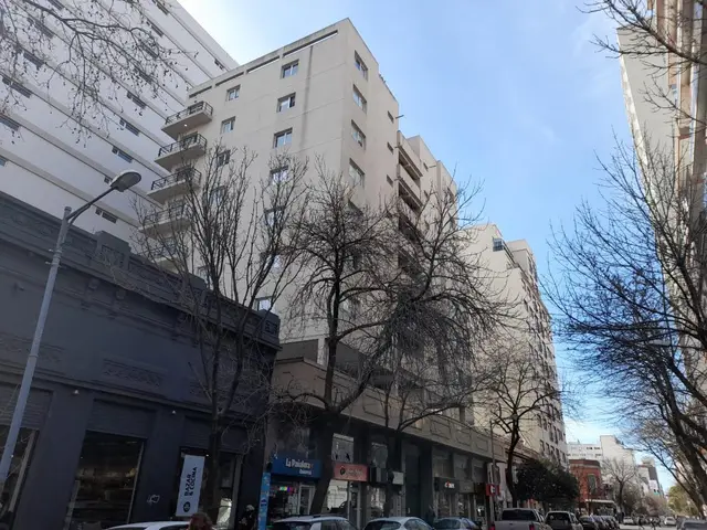 Departamento de 3 ambientes en venta en Centro