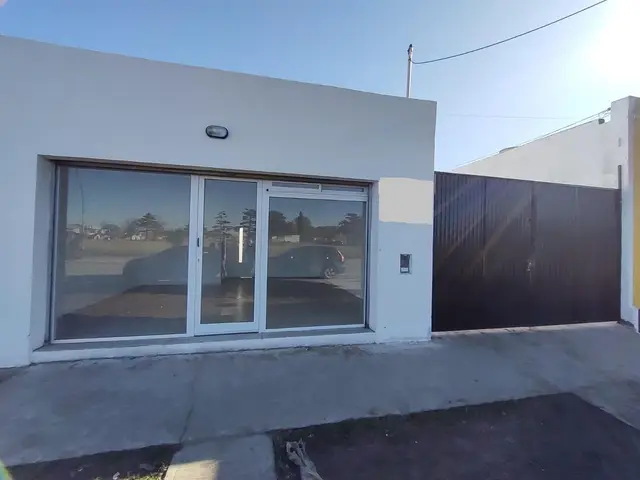 Local de 2 ambientes en venta en MALVINAS ARGENTINAS