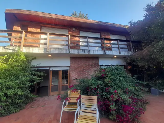 Casa de 4 ambientes en venta en DON BOSCO