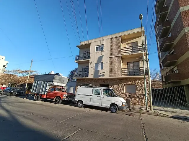 Departamento de 2 ambientes en venta en SAN JOSE