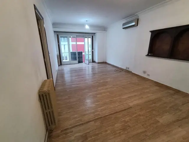 Departamento de 4 ambientes en venta en Centro