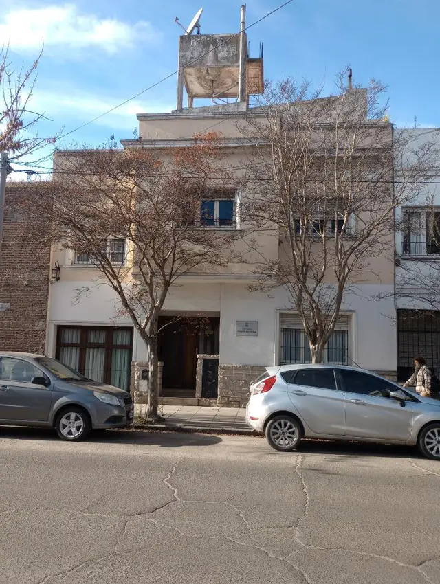 Casa de 3 ambientes en venta en Centro
