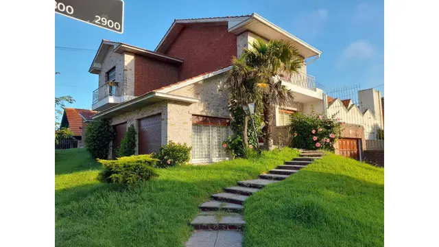 Casa de 5 ambientes en venta en LOMAS DE STELLA MARIS