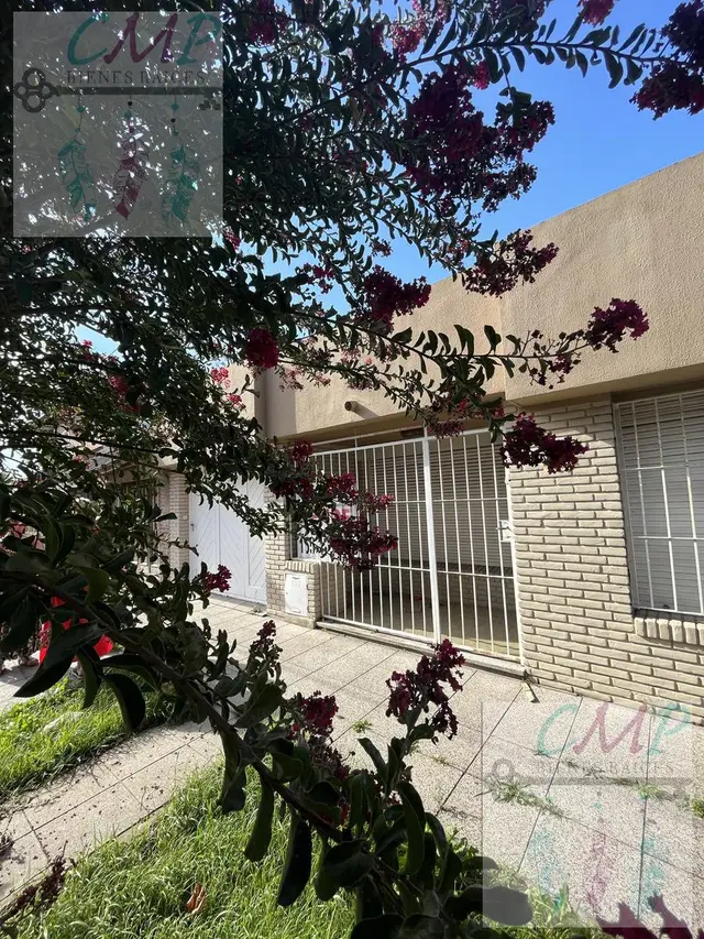 Casa de 2 ambientes en venta en MALVINAS ARGENTINAS