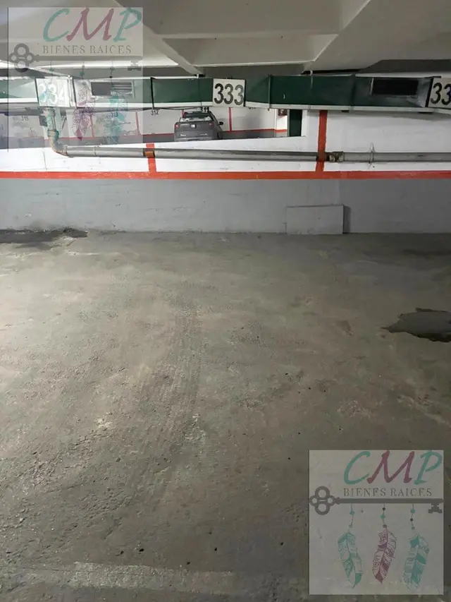 Cochera en venta en Centro