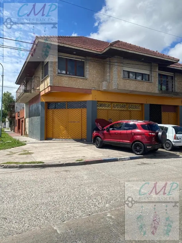 Local de 6 ambientes en venta en SAN CAYETANO