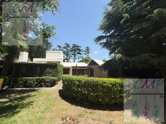 Casa de 5 ambientes en venta en Zacagnini