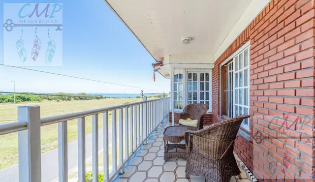 Casa de 6 ambientes en venta en FARO NORTE