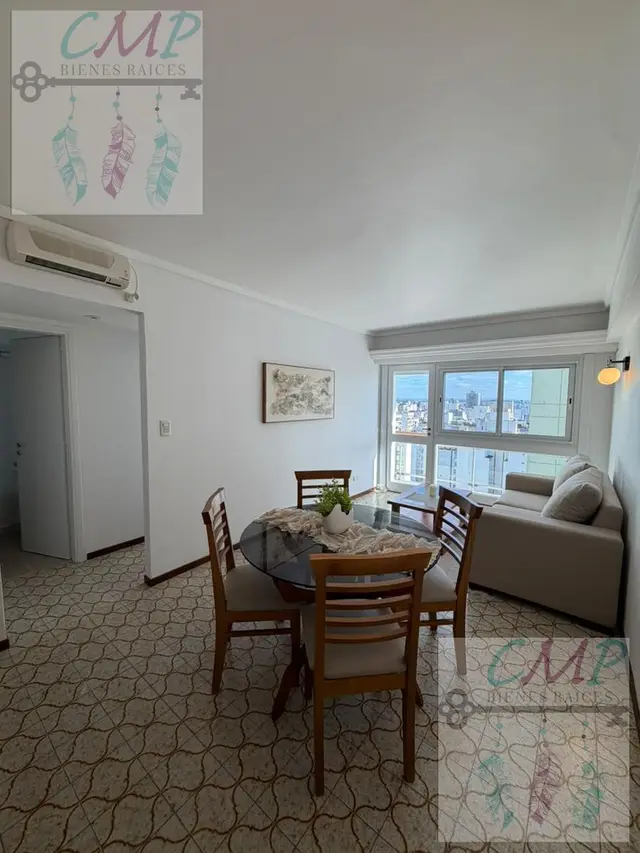 Departamento de 2 ambientes en venta en Centro