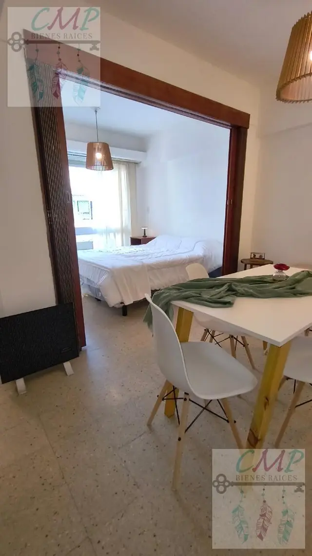 Departamento de 1 ambiente en venta en Área Centro