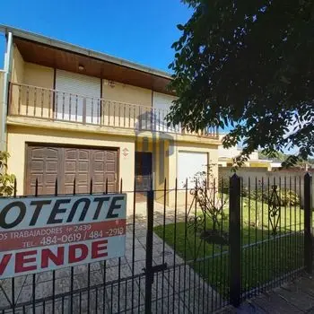 Casa de 4 ambientes en venta en FARO NORTE