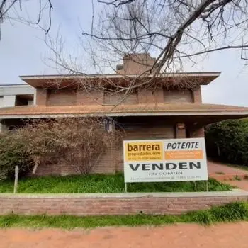 Casa de 7 ambientes en venta en PUNTA MOGOTES