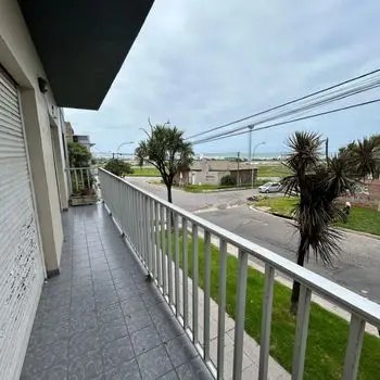 Departamento de 2 ambientes en venta en PUNTA MOGOTES